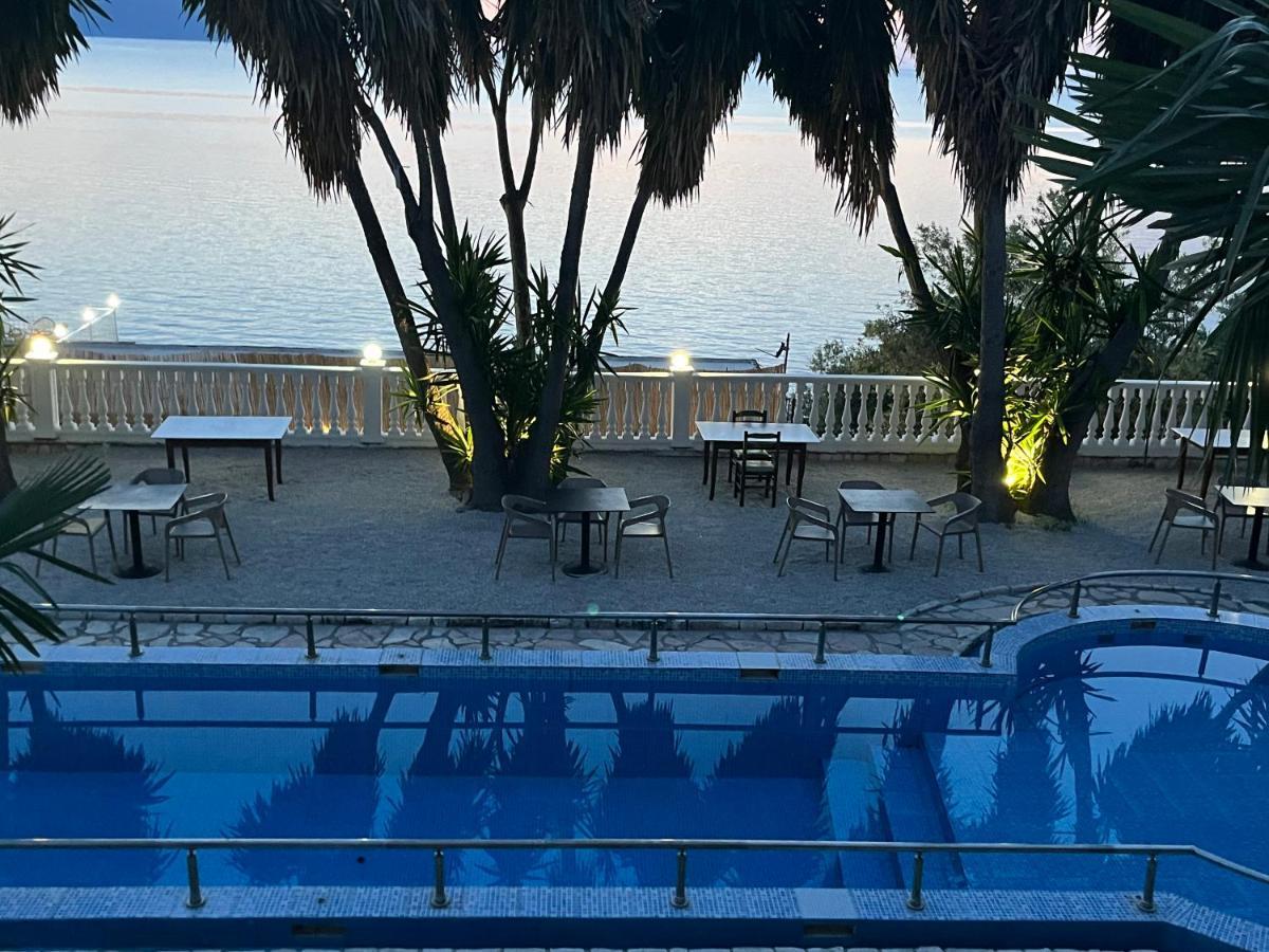 Blue Dream Holiday Hotel Vlorë Esterno foto