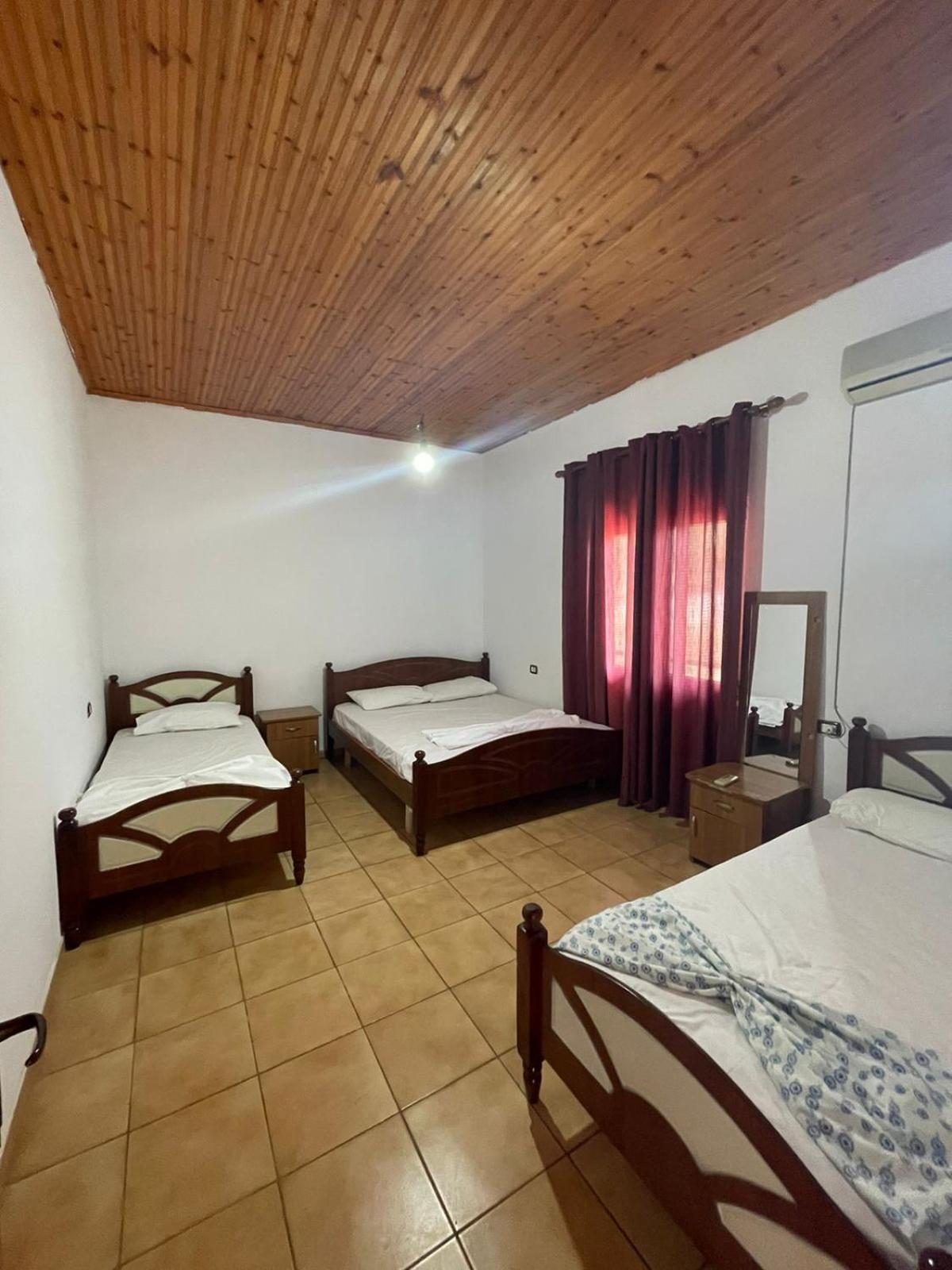 Blue Dream Holiday Hotel Vlorë Esterno foto