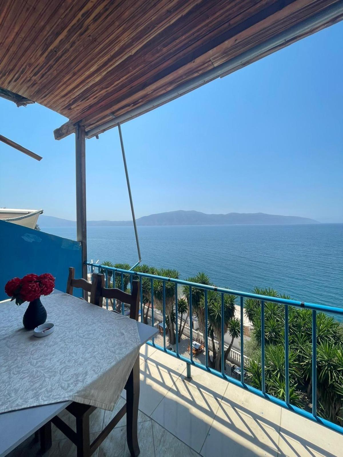 Blue Dream Holiday Hotel Vlorë Esterno foto