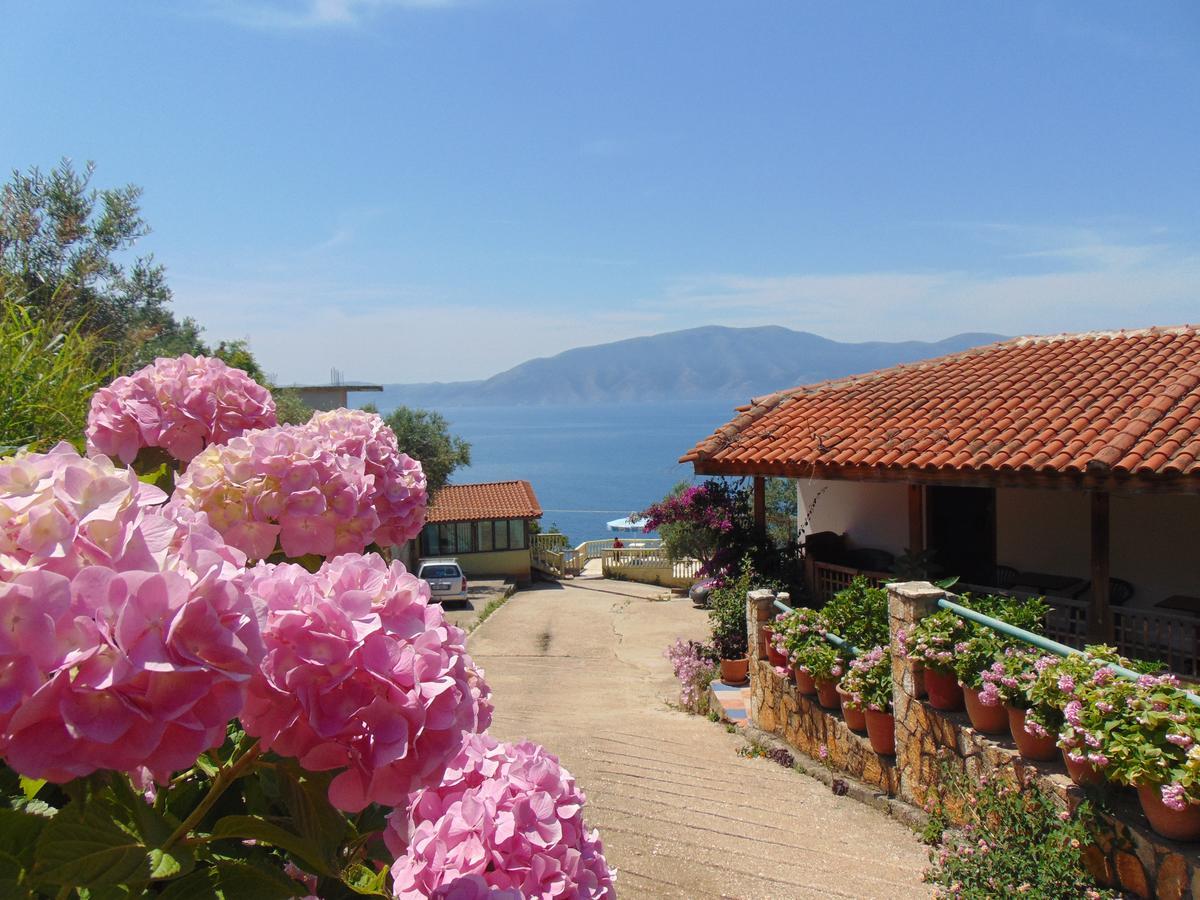 Blue Dream Holiday Hotel Vlorë Esterno foto